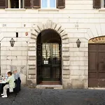 Iflat Trevi Fountain\'S Roomy&Friendly Apartment