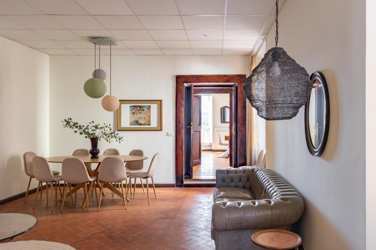 Apartment Iflat Trevi Fountain's Roomy&friendly *